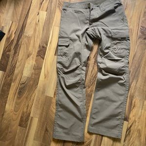 Women’s under armour storm utility pant